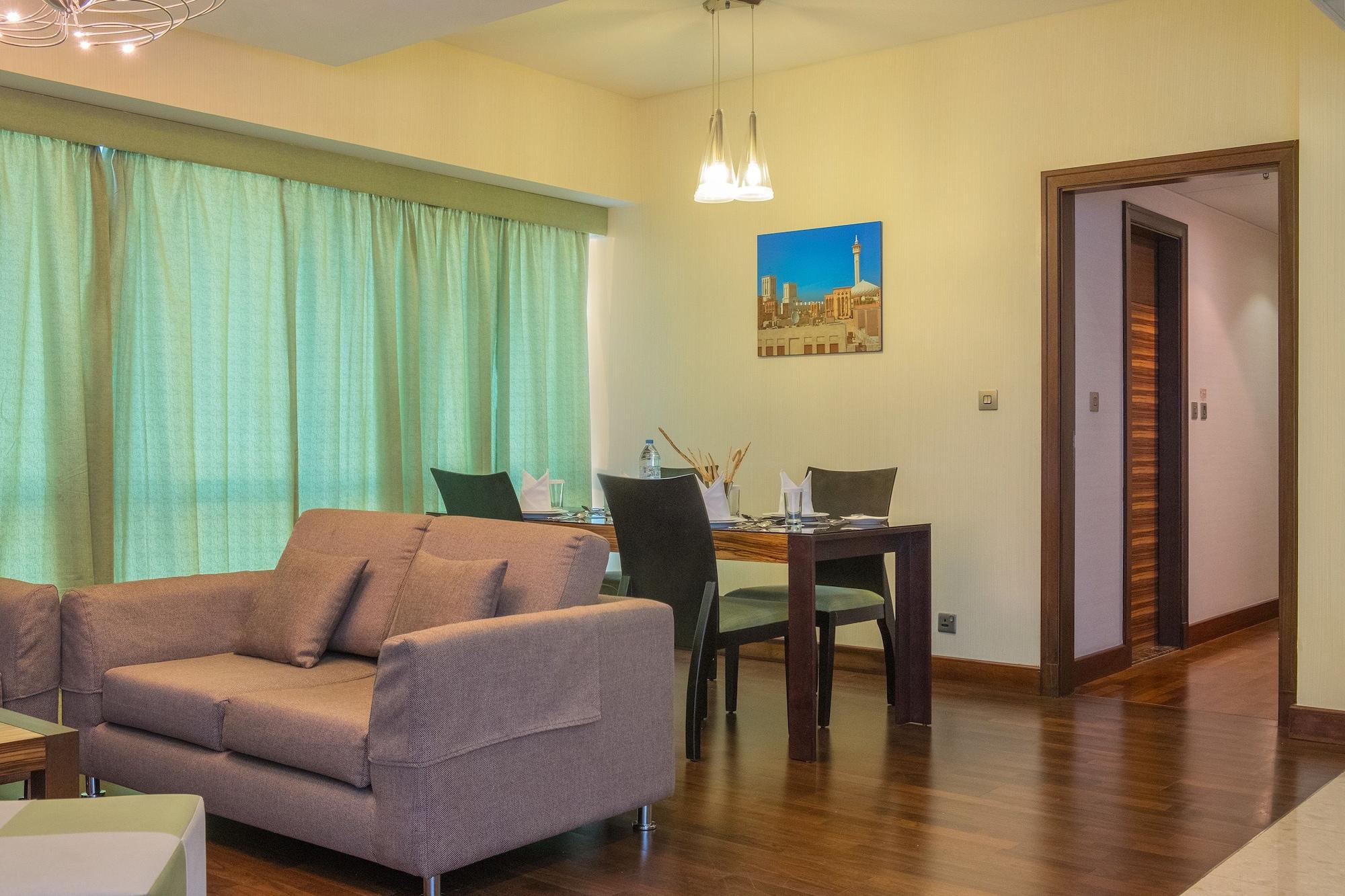 Premiere - Aparthotel 4*